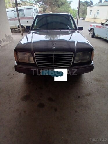 Mercedes E 200 d 2016, 688,888 km - 2.0 л - Beyləqan
