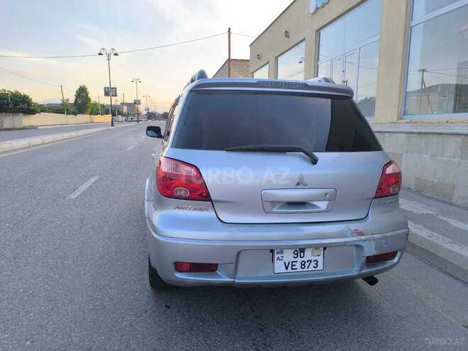 Mitsubishi Airtrek 2004, 229,005 km - 2.4 l - Quba
