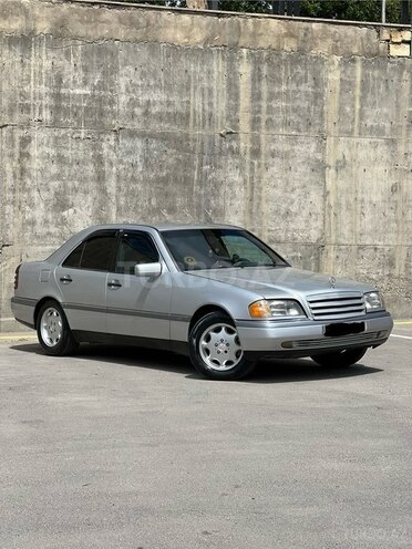 Mercedes C 180 1995, 300,000 km - 1.8 l - Bakı