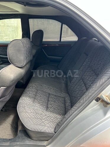 Mercedes C 180 1995, 300,000 km - 1.8 l - Bakı