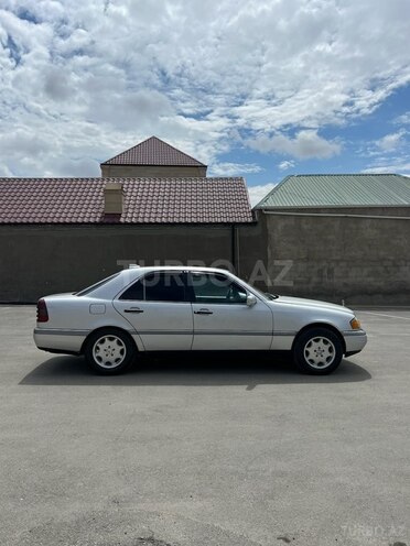 Mercedes C 180 1995, 300,000 km - 1.8 l - Bakı