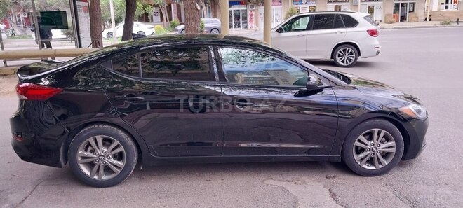 Hyundai Elantra 2018, 12,400 km - 2.0 л - Bakı