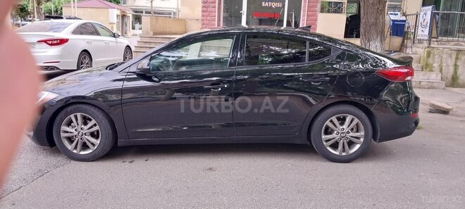 Hyundai Elantra 2018, 12,400 km - 2.0 л - Bakı