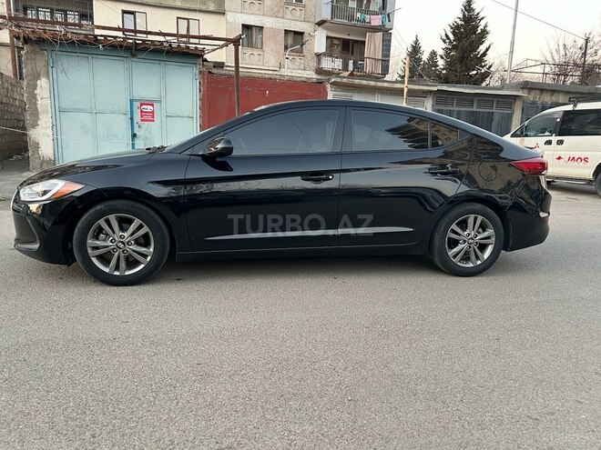 Hyundai Elantra 2018, 12,400 km - 2.0 л - Bakı