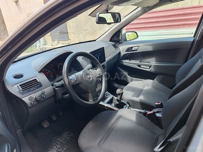 Opel Astra 2005, 232,000 km - 1.4 l - Bakı