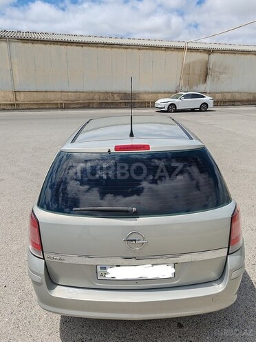 Opel Astra 2005, 232,000 km - 1.4 l - Bakı