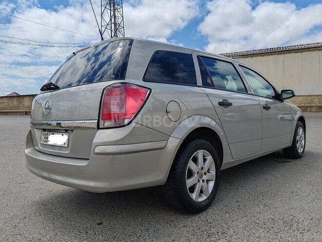 Opel Astra 2005, 232,000 km - 1.4 l - Bakı