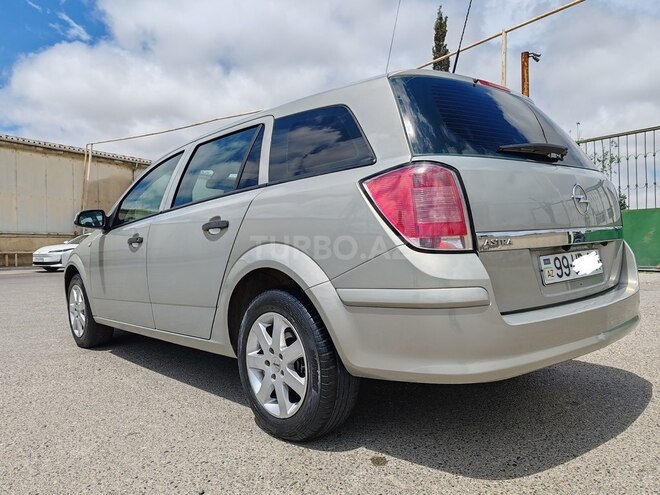 Opel Astra 2005, 232,000 km - 1.4 l - Bakı