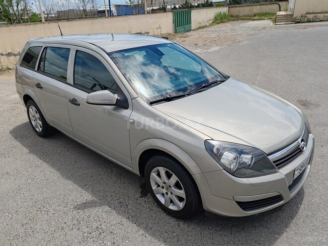 Opel Astra 2005, 232,000 km - 1.4 l - Bakı