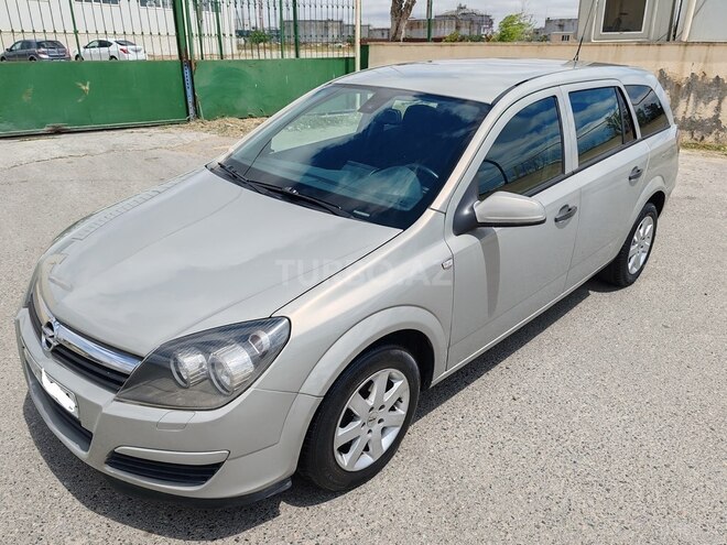 Opel Astra 2005, 232,000 km - 1.4 l - Bakı