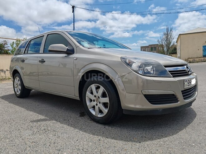 Opel Astra 2005, 232,000 km - 1.4 l - Bakı