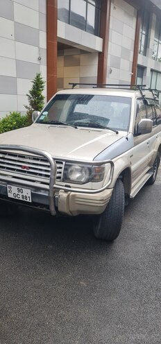 Mitsubishi Pajero 1993, 408,900 km - 2.5 l - Bakı