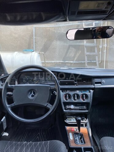 Mercedes 190 1989, 405,000 km - 2.3 л - Sumqayıt