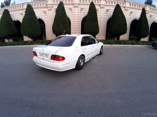 Mercedes E 430 2000, 180,000 km - 4.3 l - Gəncə
