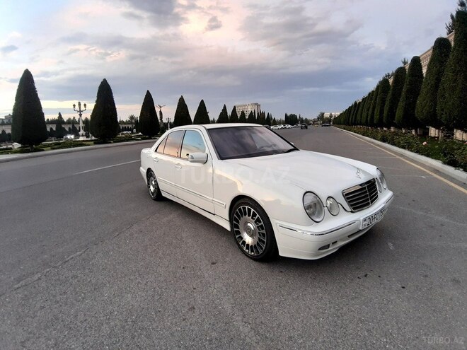 Mercedes E 430 2000, 180,000 km - 4.3 l - Gəncə
