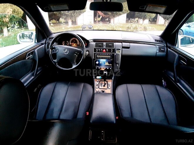 Mercedes E 430 2000, 180,000 km - 4.3 l - Gəncə