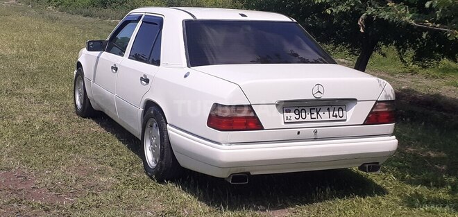 Mercedes E 200 1994, 489,886 km - 2.0 l - Bakı