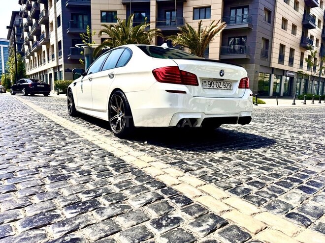 BMW 528 2016, 240,000 km - 2.0 l - Bakı