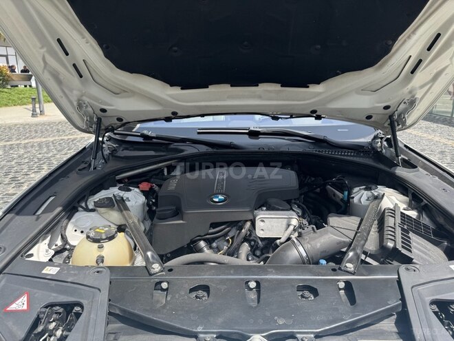 BMW 528 2016, 240,000 km - 2.0 l - Bakı