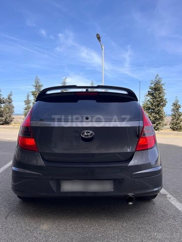 Hyundai i30 2007, 318,000 km - 1.6 l - Bakı