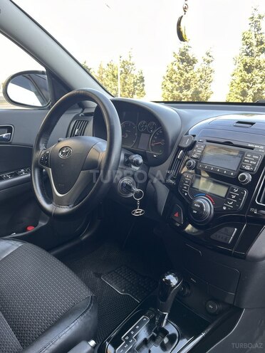 Hyundai i30 2007, 318,000 km - 1.6 l - Bakı