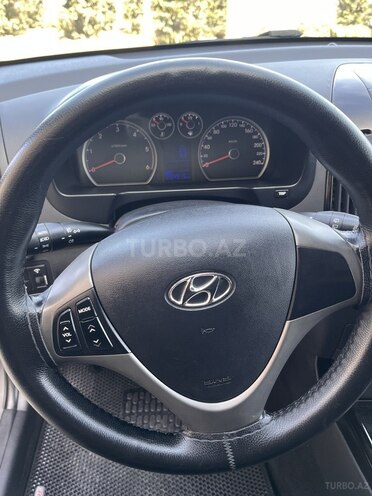 Hyundai i30 2007, 318,000 km - 1.6 l - Bakı