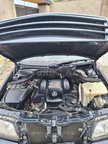 Mercedes C 240 1999, 357,000 km - 2.4 л - Bakı