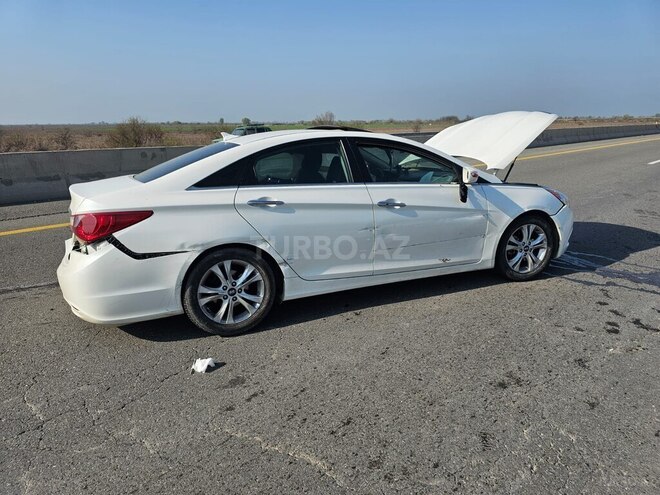 Hyundai Sonata 2010, 200,000 km - 2.4 l - Bakı