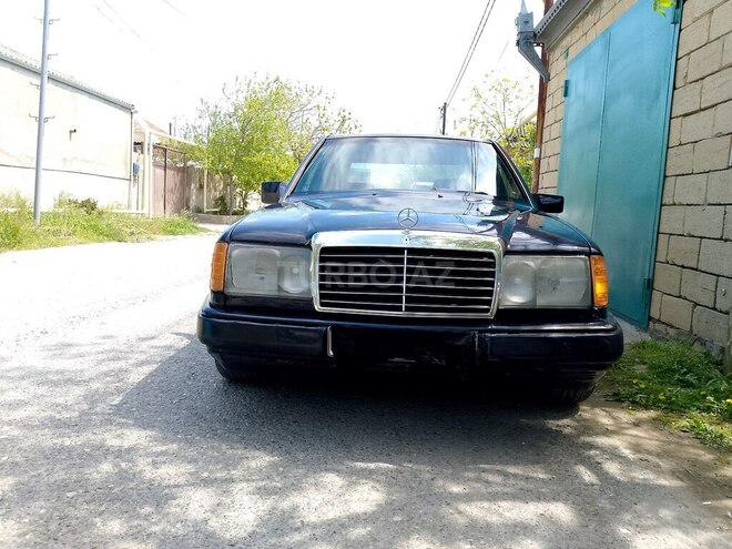 Mercedes E 230 1991, 399,499 km - 2.3 l - Bakı