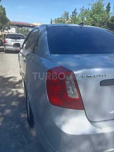 Chevrolet Lacetti-8