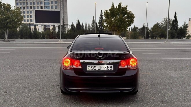 Chevrolet Cruze-2