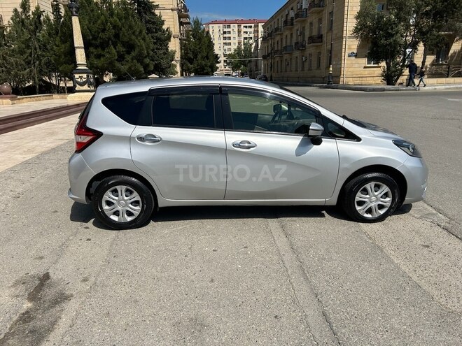 Nissan Note-3