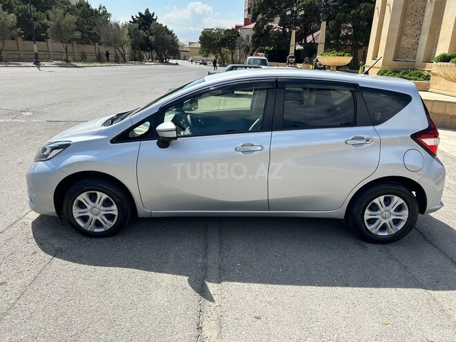 Nissan Note-4