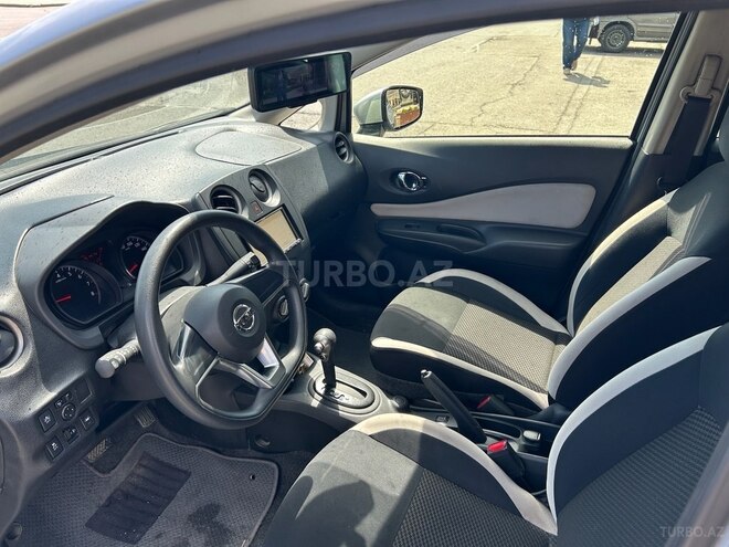 Nissan Note-6