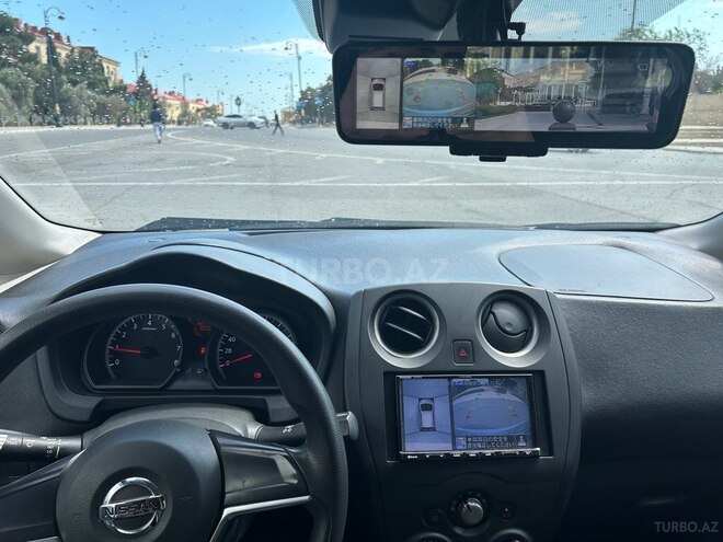 Nissan Note-7