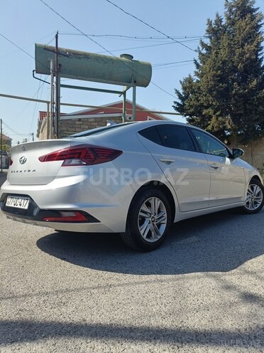 Hyundai Elantra 2019, 10,900 km - 2.0 l - Bakı