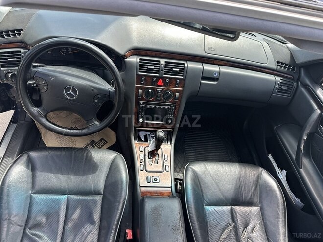 Mercedes E 240 2000, 470,000 km - 2.4 l - Bakı