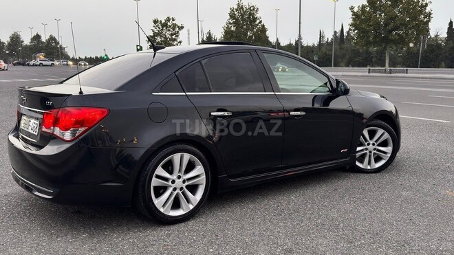 Chevrolet Cruze-4