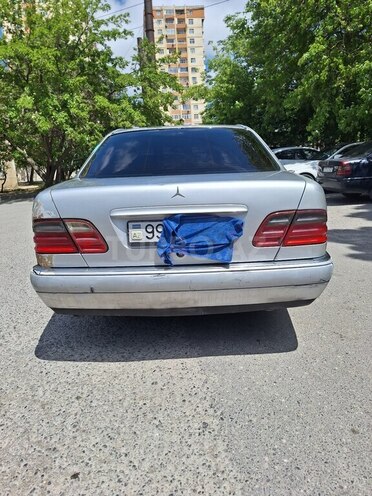 Mercedes E 220 d 1998, 45,840 km - 1.5 l - Bakı