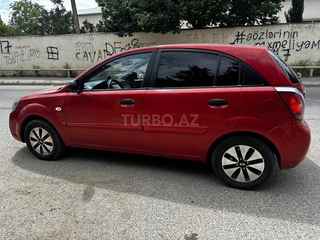 Kia Rio 2010, 370,000 km - 1.4 l - Bakı