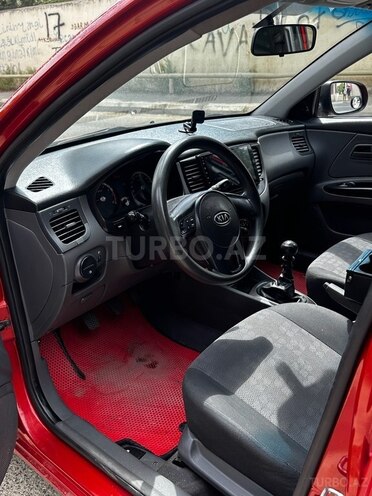 Kia Rio 2010, 370,000 km - 1.4 l - Bakı
