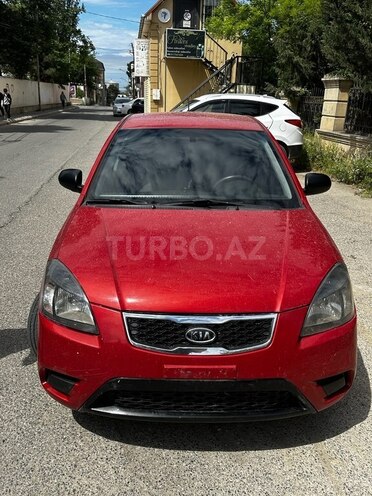Kia Rio 2010, 370,000 km - 1.4 l - Bakı
