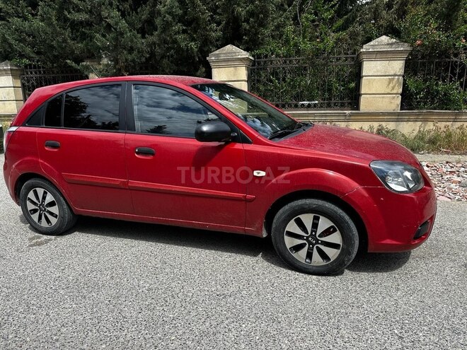 Kia Rio 2010, 370,000 km - 1.4 l - Bakı