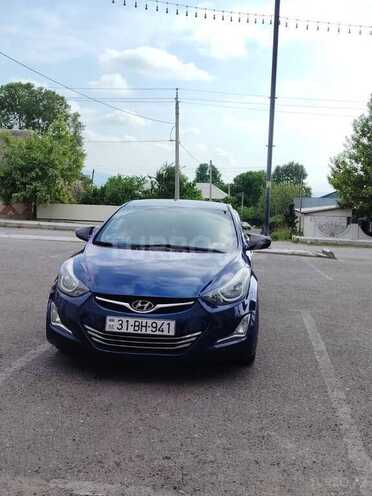 Hyundai Elantra 2015, 195,900 km - 1.8 l - İsmayıllı