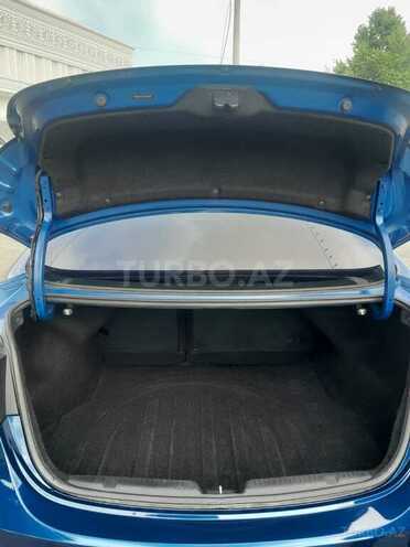 Hyundai Elantra 2015, 195,900 km - 1.8 l - İsmayıllı
