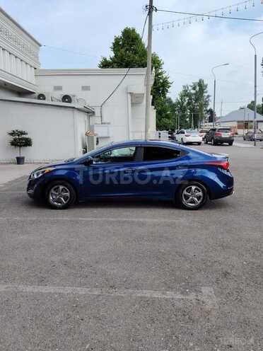 Hyundai Elantra 2015, 195,900 km - 1.8 l - İsmayıllı