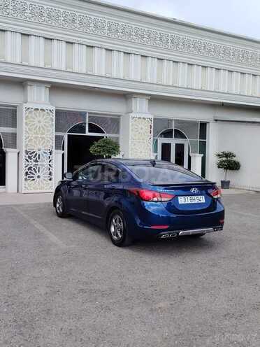 Hyundai Elantra 2015, 195,900 km - 1.8 l - İsmayıllı