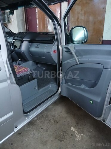 Mercedes Vito 115 2004, 462,001 km - 2.2 l - Sumqayıt