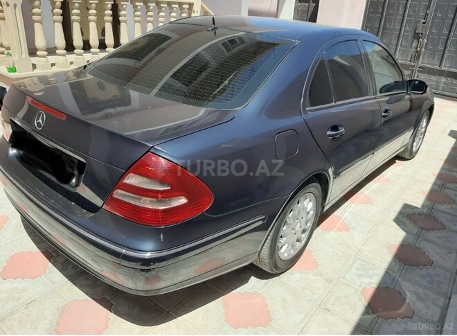 Mercedes E 270 2002, 280,520 km - 2.7 l - Bakı