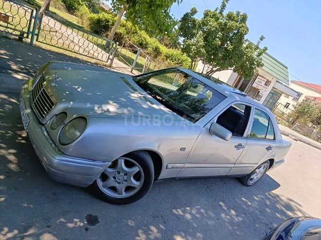 Mercedes E 230 1995, 163,856 km - 2.3 l - Mingəçevir